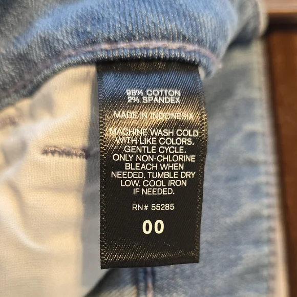 Express Light Blue Jean Shorts. Size 00 - Picture 6 of 13